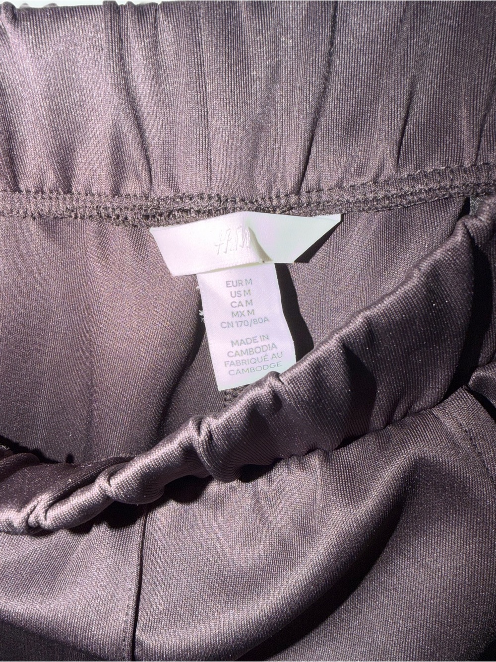 H&M Women's Wide-Leg Trousers in Dark Brown - Picture 2 of 2